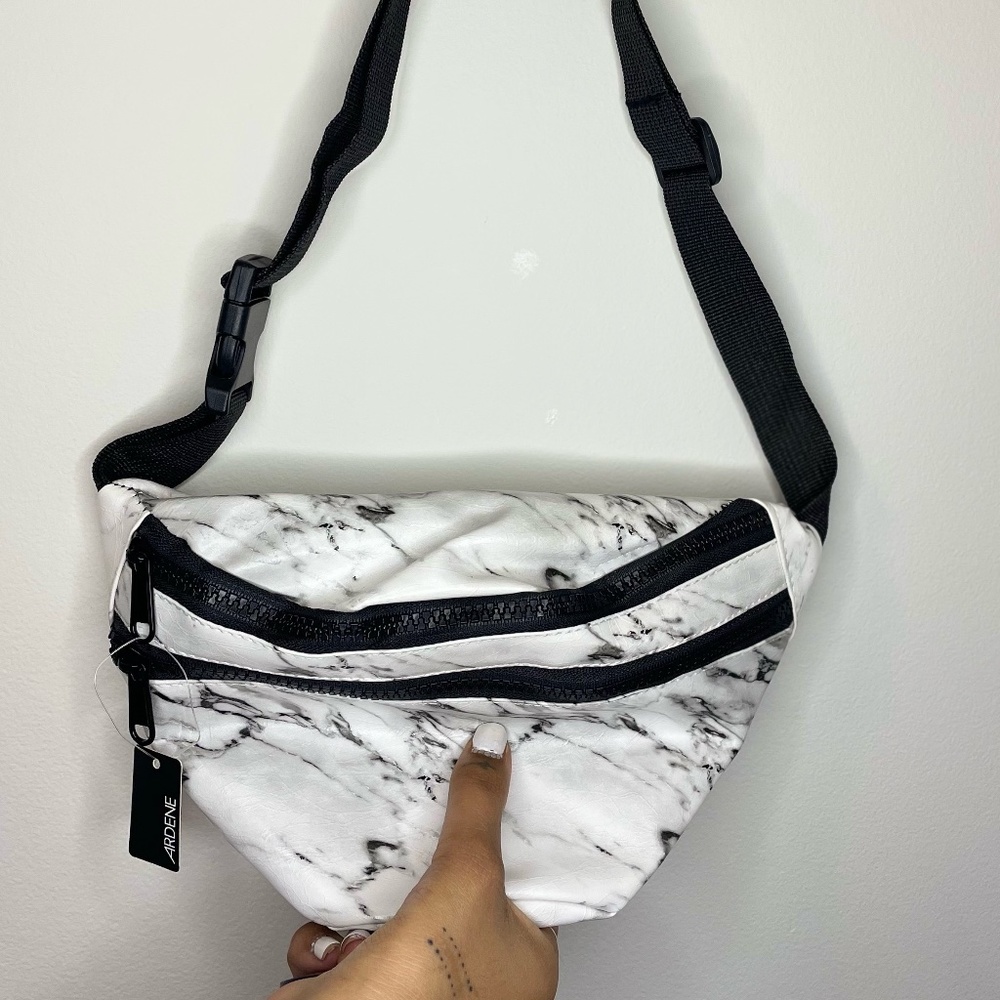 Black and White Fannypack